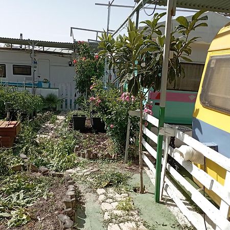 Caravanas Y Habitaciones Para Relajarse Сакс Экстерьер фото